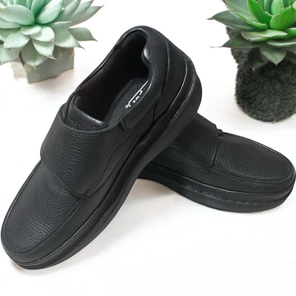Propet Men's Black Leather Loafers☑️ - Picture 9 of 12